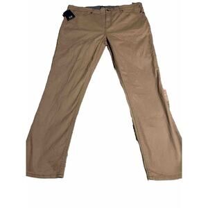 GAP 5 Pocket Pant Men’s 40/32 (42/31) Tan Slim Fit Classic Fit Twill NWT